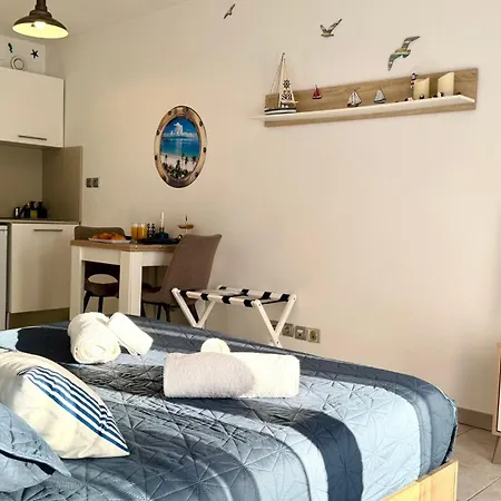 Oasis Marine Avec Terrasse * Le Cannet