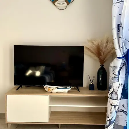 Oasis Marine Avec Terrasse Apartman *